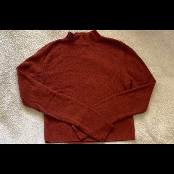 Knit pullover - Picture 1 of 4